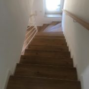 Treppenstufen und Fussböden aus Designboden-1
